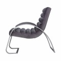 Modern&iacute; křeslo Jetta v ergonomick&eacute;m tvaru se &scaron;ed&yacute;m čalouněn&iacute;m s kovovou konstrukc&iacute; 96cm