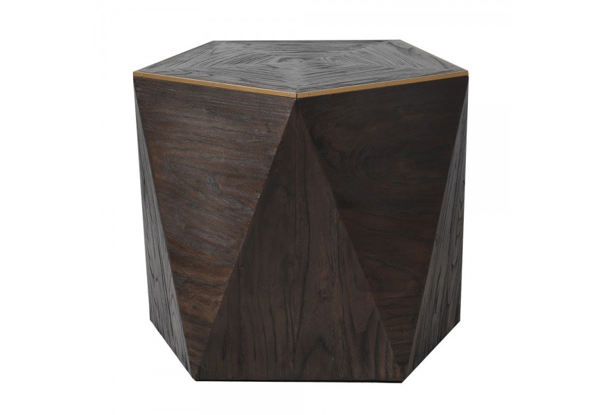 Designový černý příruční stolek Ramia ve tvaru pětiúhelníku z masivu s měděnými ozdobnými prvky 57 cm
