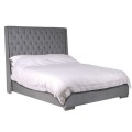 Chesterfield čalouněná postel s vysokým čelem v šedé barvě 215cm