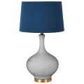 Moderní keramická stolní lampa PUNKT ve stříbrné barvě na zlatém podstavci s tmavě modrým stínidlem