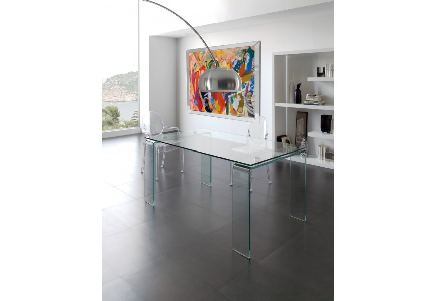 Moderní skleněný obdélníkový jídelní stůl Cristallere na skleněných nožičkách