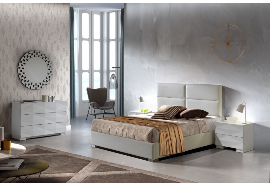 Moderní manželská postel Sara s čalouněním z ekokůže s elegantním prošíváním 140-180