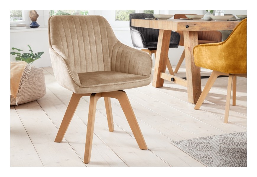 Luxusní béžová designová jídelní židle Caballet s opěrkami na ruce a sametovým potahem