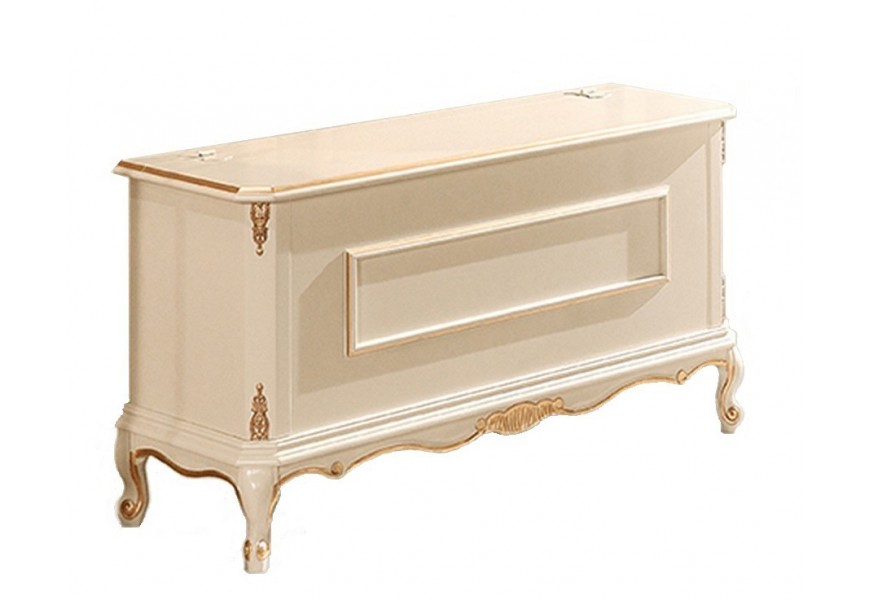 Luxusní rustikální lavice Emocione z masivního dřeva s dekorativní ruční řezbou a detaily ve starozlaté barvě.