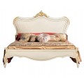 Luxusní klasická manželská postel Clasica z dřevěného masivu s barokní vyřezávanou výzdobou a zlatými detaily 180cm