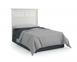 Elegantn&iacute; klasick&aacute; jednolůžkov&aacute; postel Genova z masivn&iacute;ho dřeva s obd&eacute;ln&iacute;kov&yacute;m čelem 114cm