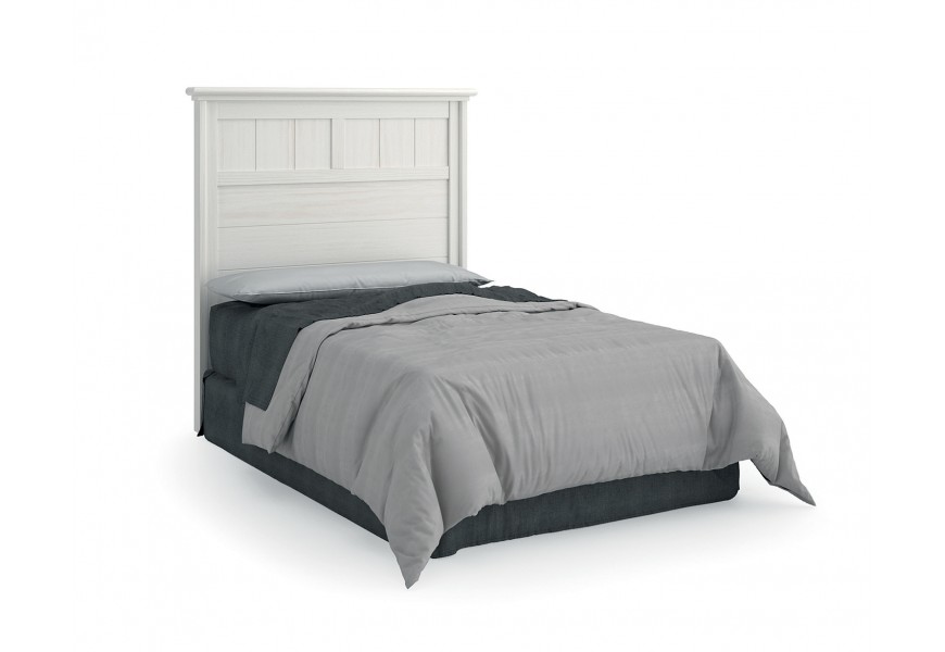 Elegantn&iacute; klasick&aacute; jednolůžkov&aacute; postel Genova z masivn&iacute;ho dřeva s obd&eacute;ln&iacute;kov&yacute;m čelem 114cm