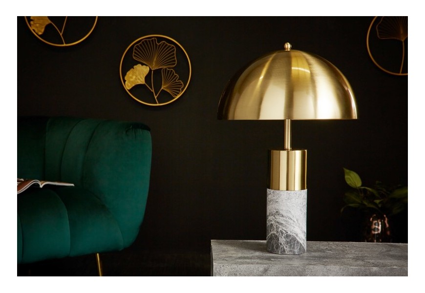 Designová stolní lampa Jaspeado v art-deco zlatém provedení s nastavitelným stínítkem