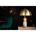 Stylová stolní lampa Jaspeado s mramorovým základem a kovovým stínítkem ve zlaté barvě