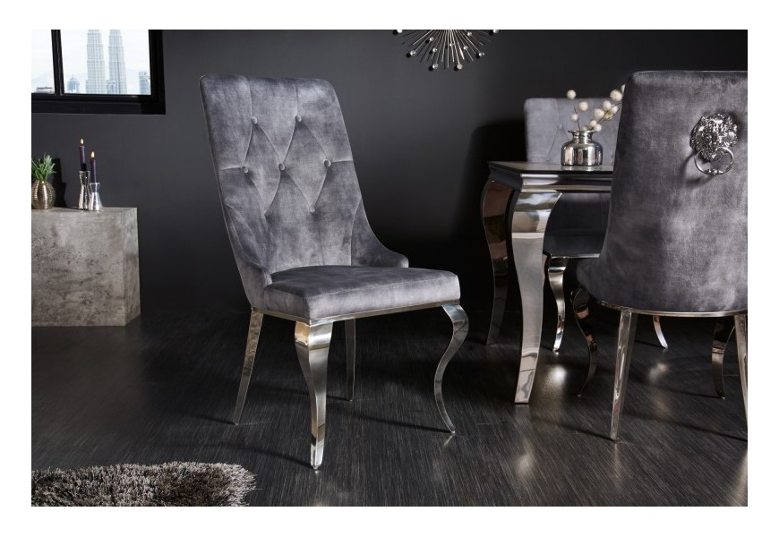 Jedinečná moderní jídelní židle Glamour se stříbrným prošívaným čalouněním a zaoblenýma chromovými nohami