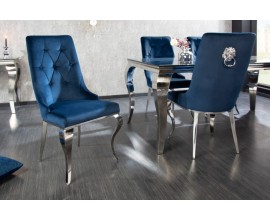 Designová čalouněná jídelní židle s kovovými chromovými nohami a s tmavomodrým sametovým čalouněním