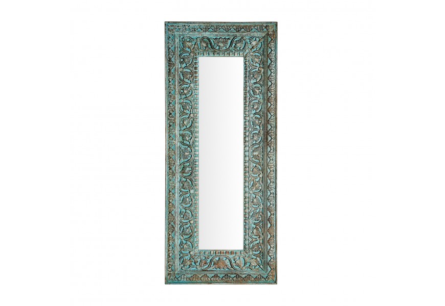 Orientální úzké nástěnné zrcadlo Perez obdélníkového tvaru s rámem z masivu zelené barvy s ornamentálním vyřezáváním 121cm
