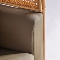 Luxusní ratanové křeslo Aldea do obývacího pokoje s čalouněním ve velbloudí hnědé barvě 76cm