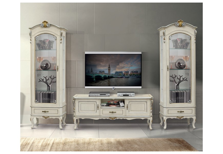 Luxusní bílá rustikální obývací stěna z masivu Clasica s ručně vyřezávanými detaily a intarzií