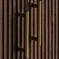 Art-deco hnědá dvoudveřová šatní skříň Lalique z masivního mangového dřeva na zlaté podstavě 165cm