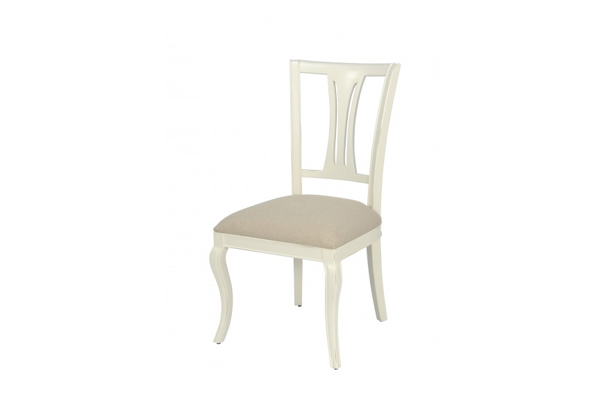 Masivní provensálská bílá jídelní židle Deliciosa s čalouněním v šedé barvě