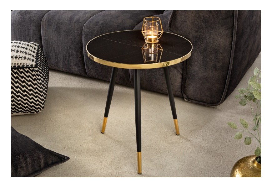 Art-deco kulatý příruční stolek Nudy v černé barvě s mramorovým designem se třemi nožičkami