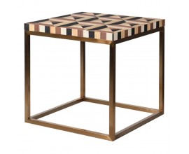 Art deco příruční stolek Betlien čtvercového tvaru ze dřeva s geometrickým designem a s kovovou konstrukcí 61cm
