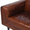 Kožená luxusní sedačka Bally ve vintage stylu v čokoládově hnědé barvě na čtyřech jednoduchých nožičkách s opěrkami