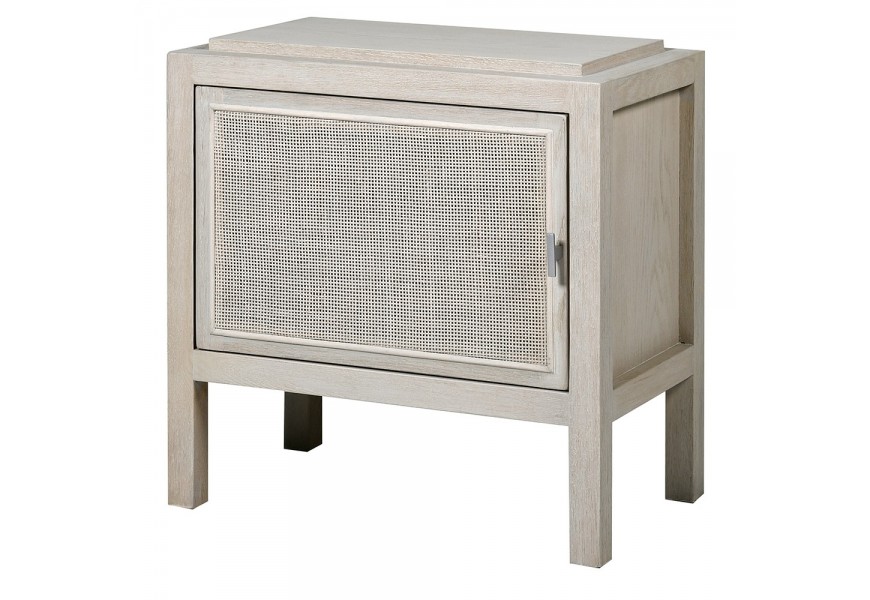 Provensálský noční stolek Sazerto pravostranný z dubového dřeva v off white bílé barvě s ratanovým výpletem na dvířkách