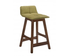 Designová barová židle Nordica Nogal z ořechově hnědého masivního dřeva s nízkou opěrkou v zeleném čalounění 77cm