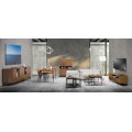 Moderní obývací pokoj zařízený nábytkem z kolekce skandinávského nábytku Vidar