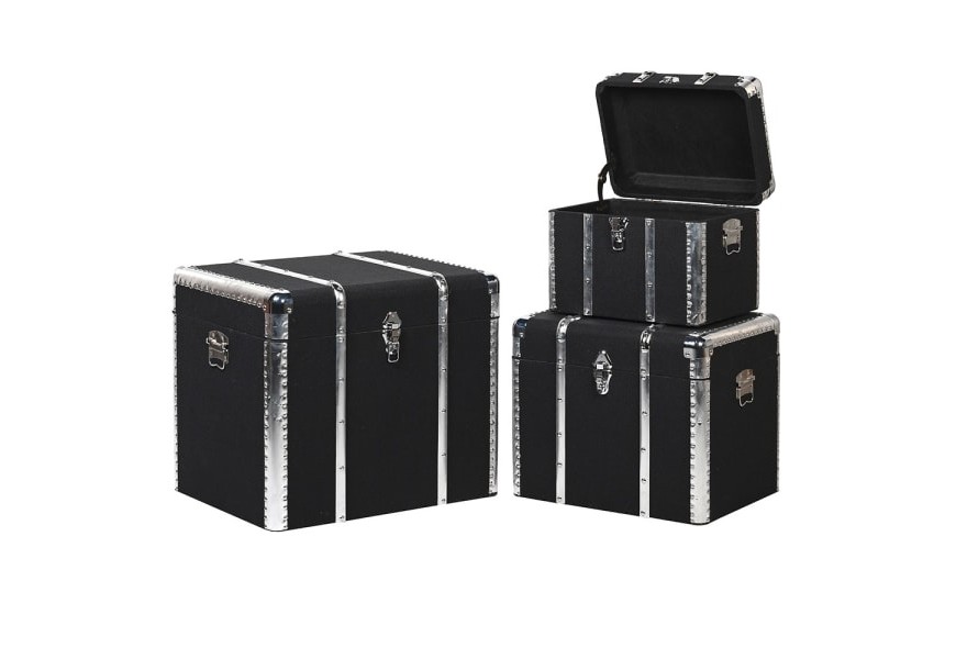 Stylový set tří vintage truhlic Sparks v luxusním černém provedení s kovovým stříbrným zdobením