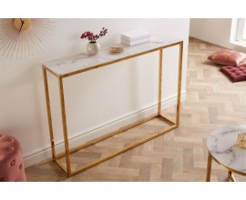 Mramorový bílý konzolový stolek Gold Marbleux se skleněnou vrchní deskou s kovovými nožičkami ve zlaté barvě