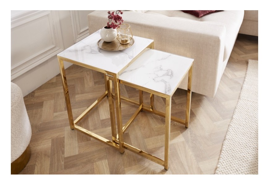 Luxusní set příručních stolků Gold Marbleux v barvě zlatá v bílém mramorovém provedení