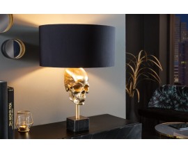 Art deco stolní lampa Uma ve zlatém provedení s kovovou lebkou s černým kulatým stínítkem 56cm
