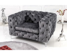 Chesterfield křeslo Modern Barock v glamour stylu s šedým sametovým čalouněním a stříbrnými nožičkami 120cm