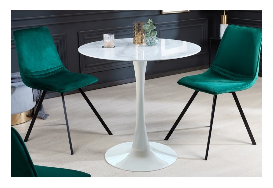 Art-deco elegantní kulatý jídelní stůl Velma v bílém provedení s kovovou podstavou as mramorovým efektem