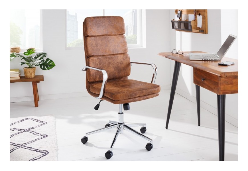 Designová moderní polohovatelná kancelářská židle Armstrong s hnědým potahem z mikrovlákna a chromovou podstavou