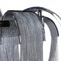 Designová závěsná lampa Agadir stříbrné barvy z kovu s jemným řetízkovým zdobením 45cm