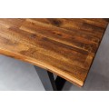 Industriální obdélníkový jídelní stůl Marron Miel z masivního dřeva s černými kovovými nožičkami hnědý 180cm