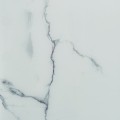 Moderní luxusní příborník Neva Marble v provedení bílý mramor se čtyřmi dvířky a nožičkami ve zlaté barvě 200cm
