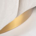 Luxusní art deco křeslo Mauvre s bílým prošívaným potahem a zlatou kulatou podstavou 98cm