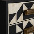 Art deco luxusní noční stolek Lauderdale z kovu v černo-bílém provedení s geometrickým vzorem z kosti 61cm