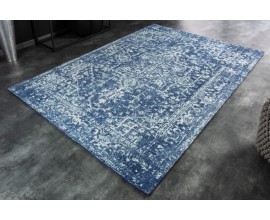 Obdélníkový vintage modrý koberec Mistal z hladké pevné žinylkové bavlny s bílým vzorem 160x230cm