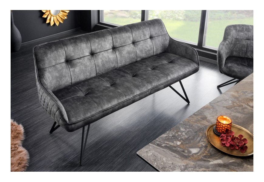 Stylová industriální lavice Dunelon s tmavě šedým sametovým prošívaným potahem a nohama z kovu