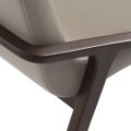 Masivní dřevěná konstrukce jídelní židle Vita Naturale v hnědé barvě