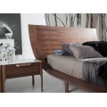 Dřevěný noční stolek Forma Moderna v provedení bílý mramor 55cm