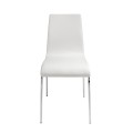 Moderní jídelní židle Urbano v bílé barvě je perfektní volbou pro moderní jídelny