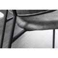 Moderní designová jídelní židle Mildred s šedým sametovým čalouněním a černýma nohama z kovu 83cm