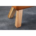 Designová lavice Sodor z pravé kůže v koňakové hnědé barvě s dřevěnýma nohama 100cm