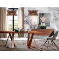 Univerzální a minimalistický vzhled jídelní židle Forma Moderna vytvoří kombinovatelnost s masivními stoly