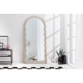 Art deco moderní vysoké zrcadlo Swan s vlnitým rámem v pastelové béžové barvě 160cm