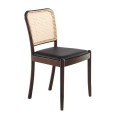 Masivní hnědá jídelní židle Forma Moderna s ratanovou opěrkou a černým eko-koženým sedákem