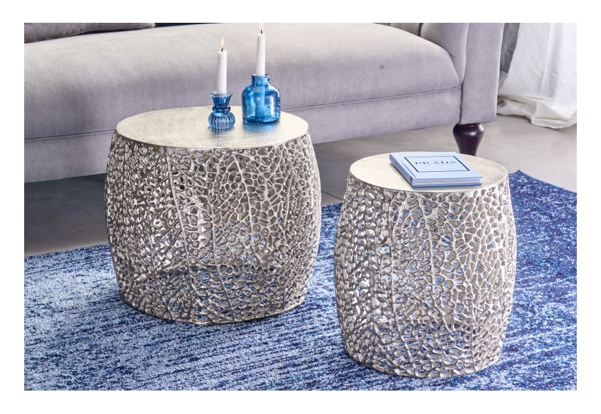 Designový set dvou kulatých konferenčních stolků Hoja ve stříbrné barvě z kovu 40cm