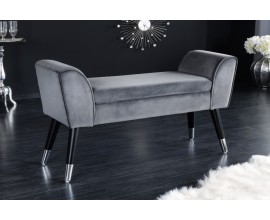 Designov&aacute; čalouněn&aacute; lavice Karen se &scaron;ed&yacute;m sametov&yacute;m potahem a čern&yacute;mi nožičkami z kovu 90cm